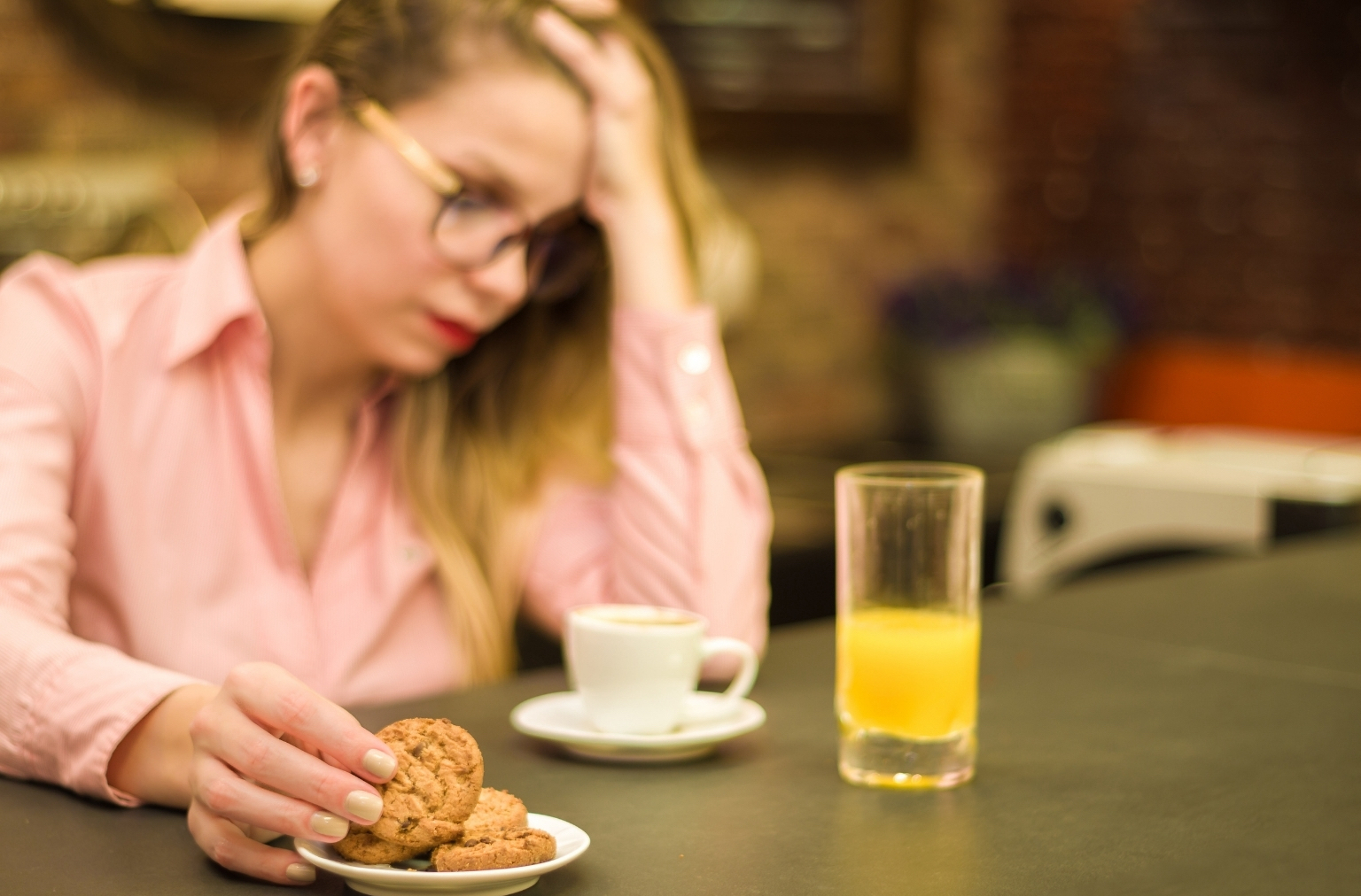 never-ending-reasons-why-i-enjoy-eating-alone